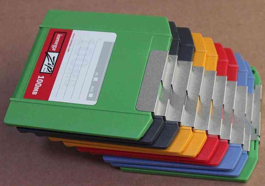 zip100MB磁盘